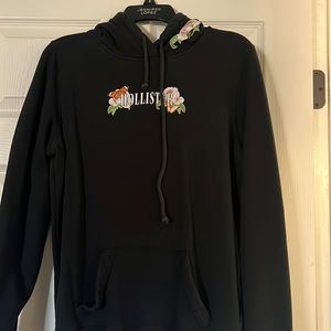 Women’s hoodie sweater size L